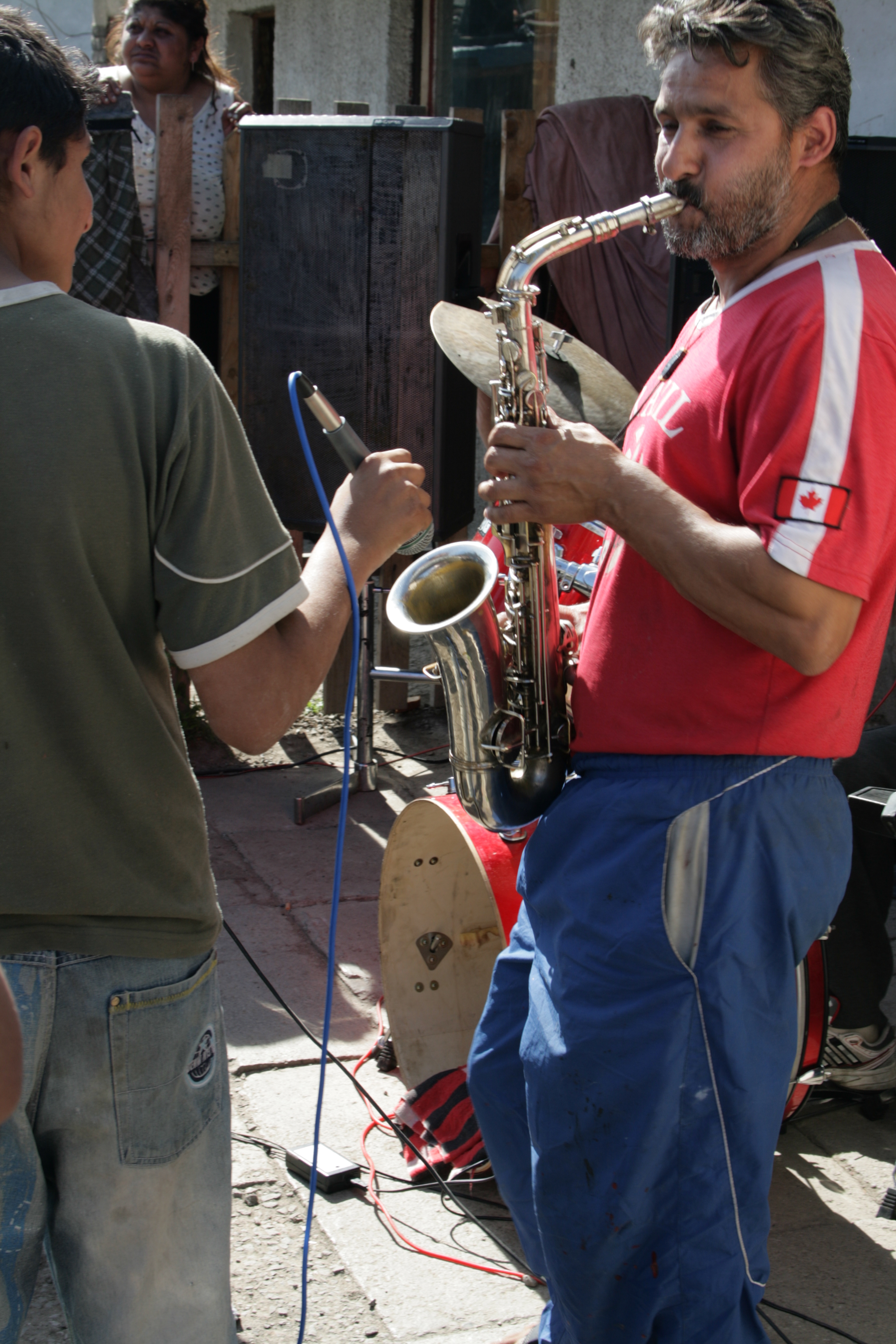 Mri piraňi tavel sa